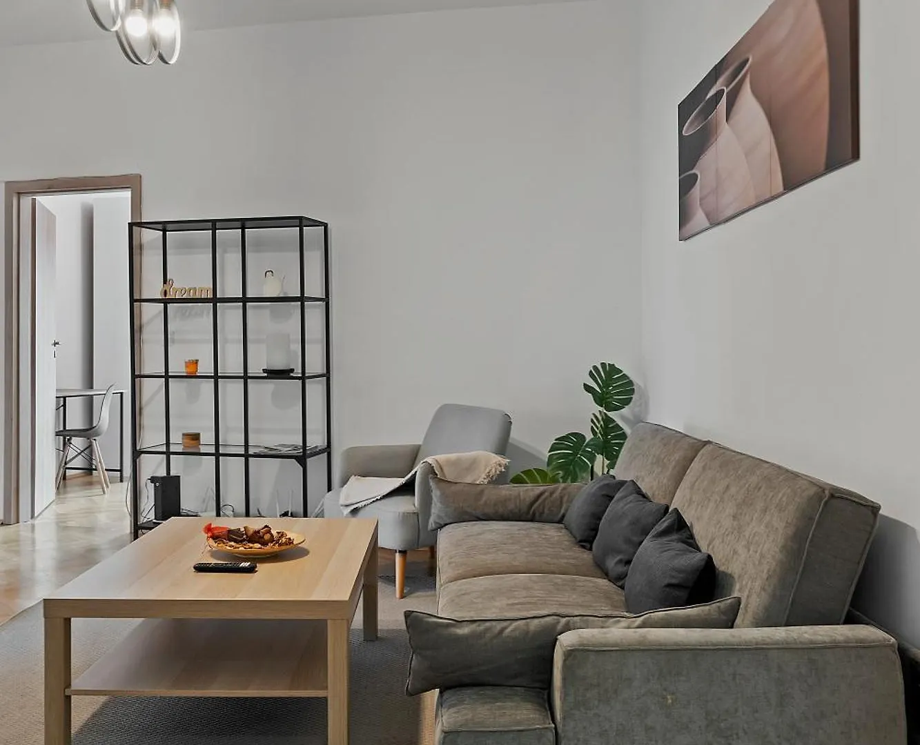 Ultracentral Dreamland Apartment 3 Bdrm Bucharest