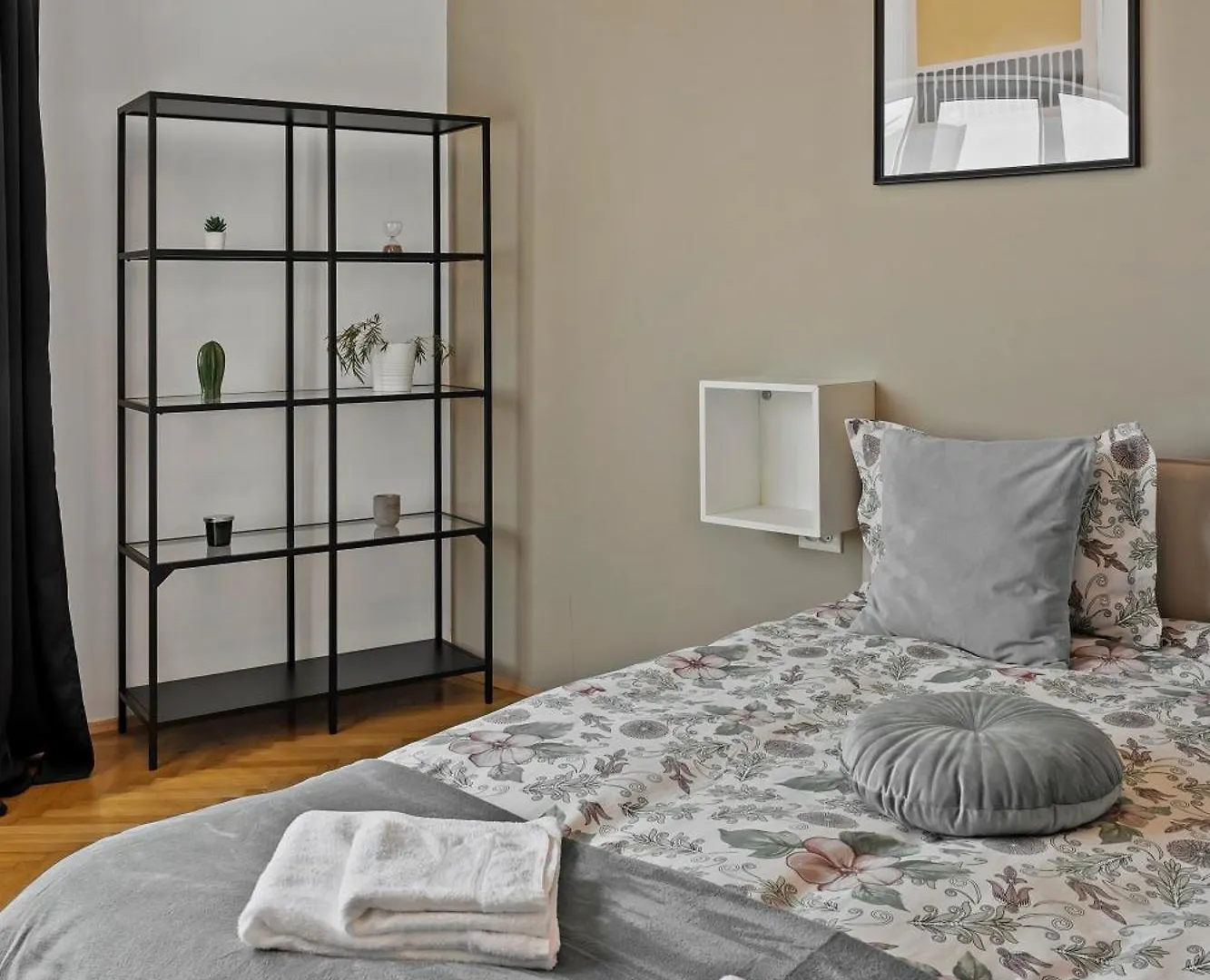 Ultracentral Dreamland Apartment 3 Bdrm Bucharest Romania