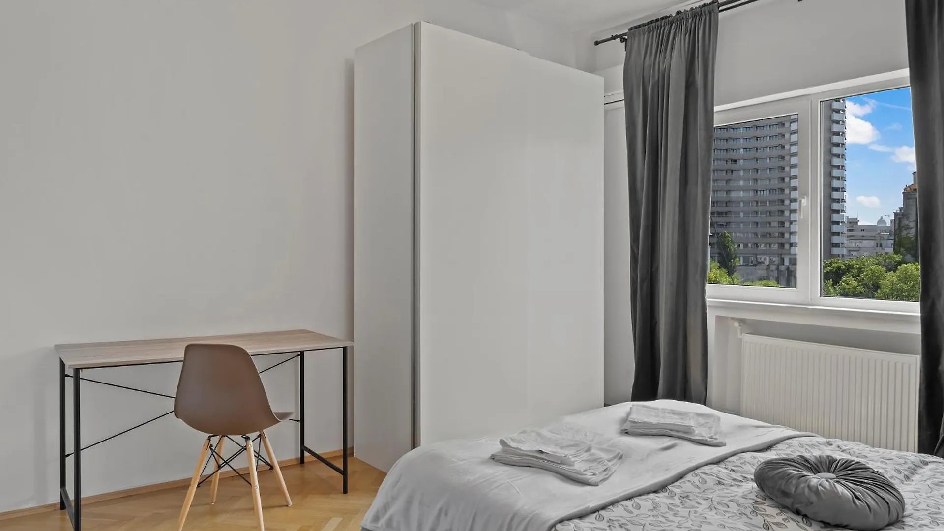 Ultracentral Dreamland Apartment 3 Bdrm Bucharest