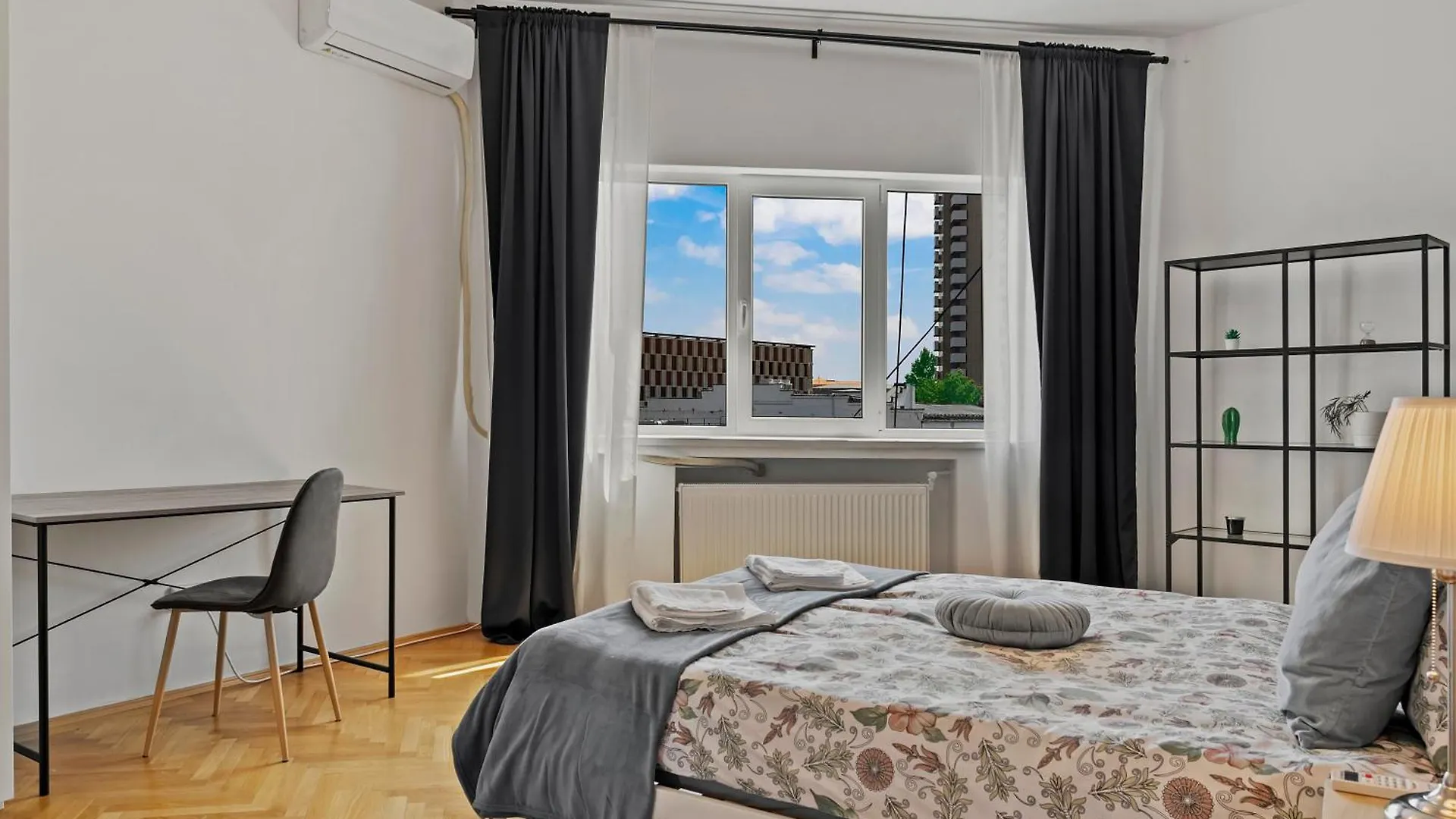 Ultracentral Dreamland Apartment 3 Bdrm Bucharest