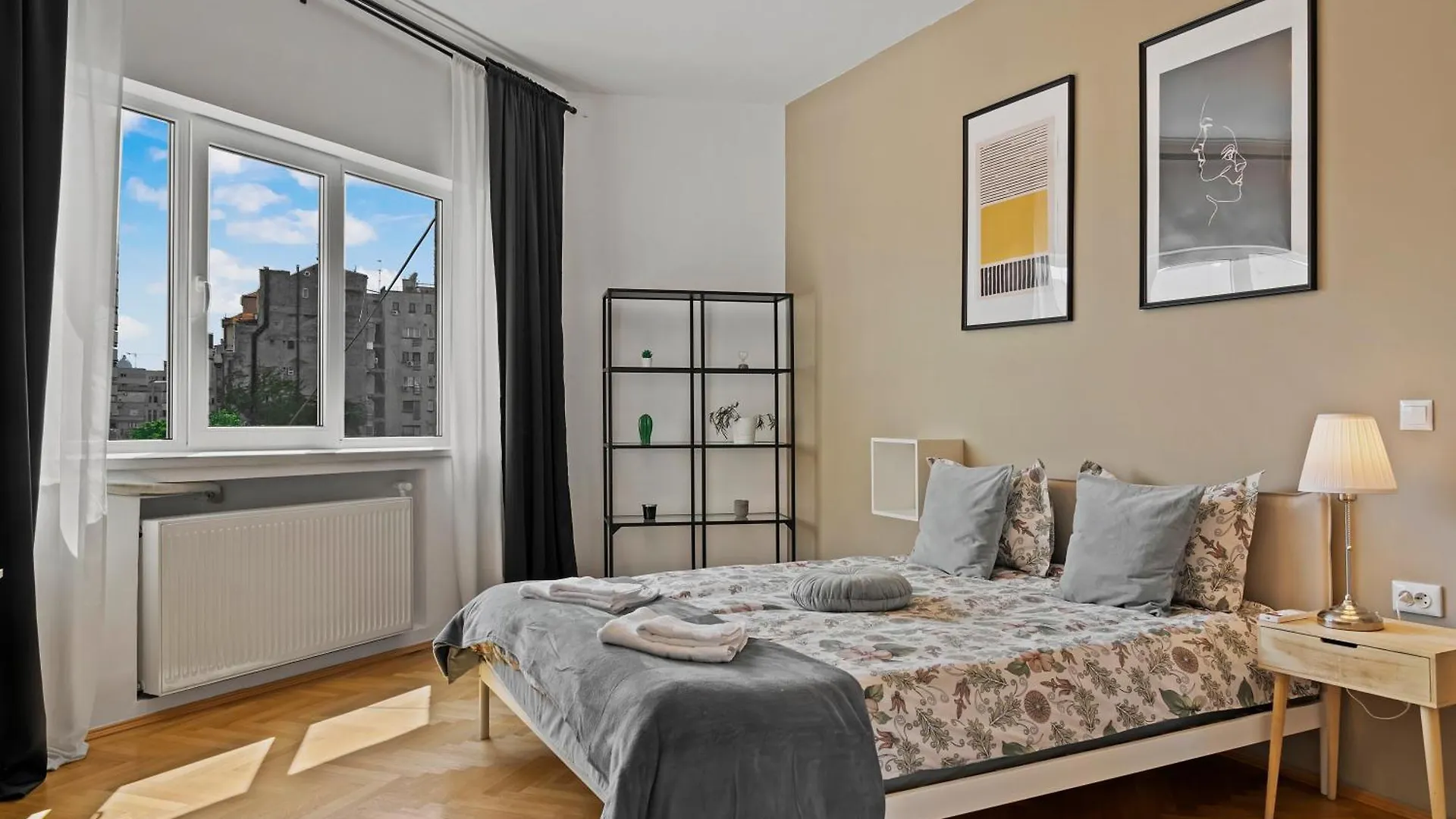 Ultracentral Dreamland Apartment 3 Bdrm Bucharest